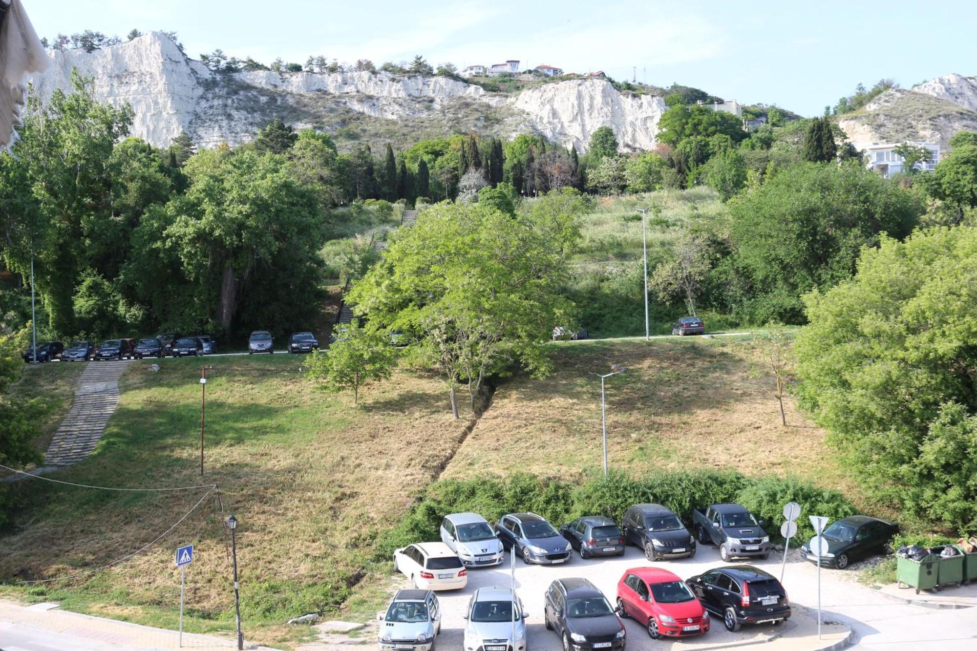 Апартамент “Централ” / Central Balchik Exterior photo